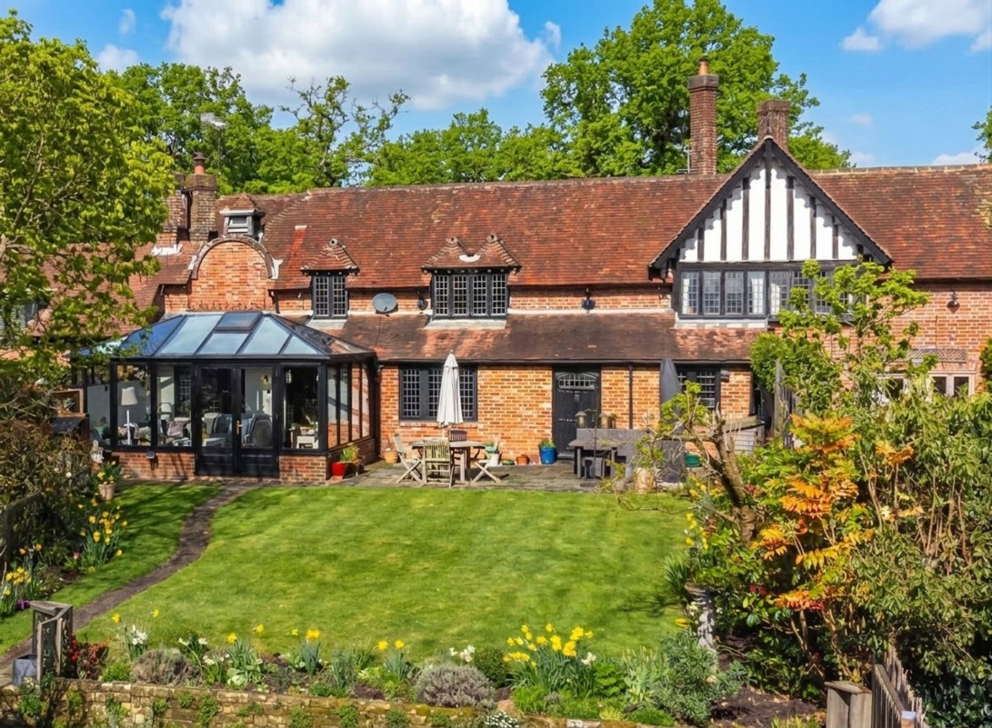 Photo of Garden Cottage, Edenbridge