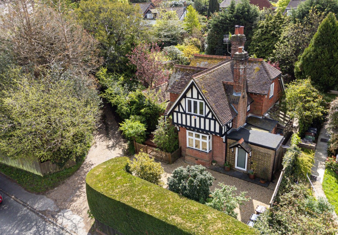 Photo of Stonehouse Cottage Hartfield Road, Forest Row