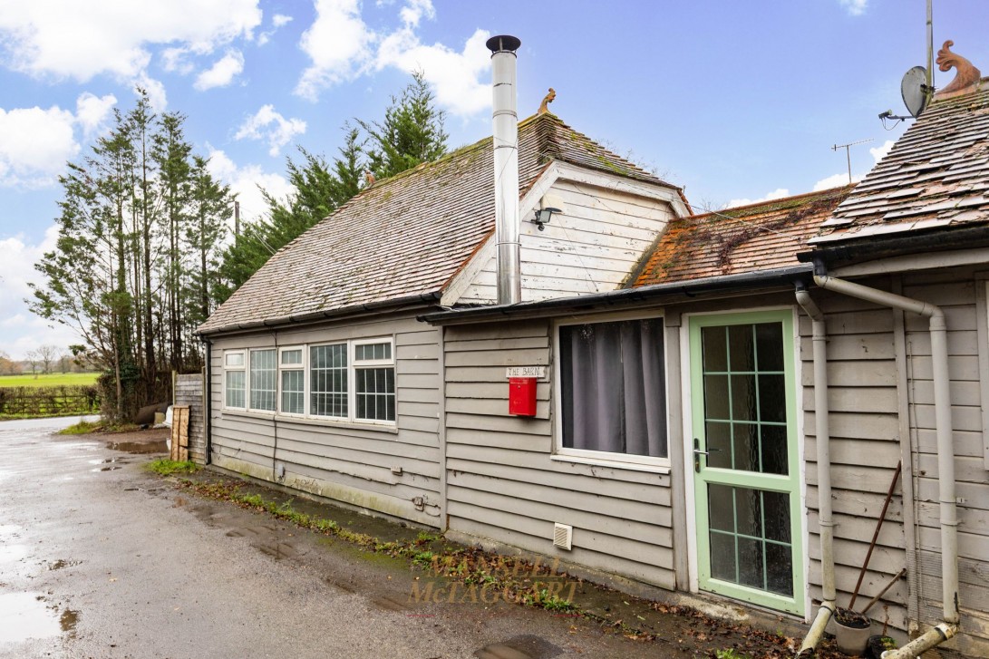 Photo of The Barn, Horley