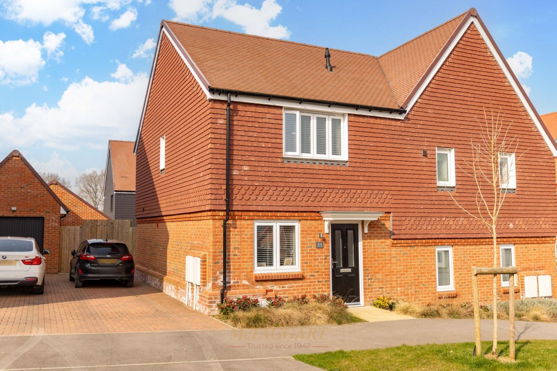 Photo of 84 Butlers Way, East Grinstead