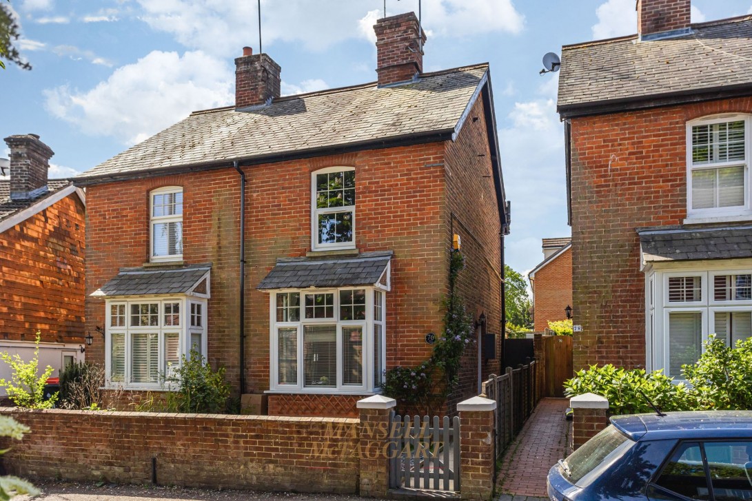Photo of 76 West Street, Crawley