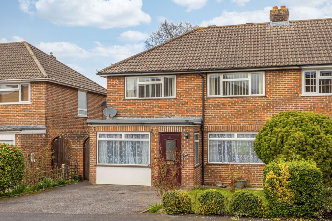 Photo of 13 Roffeys Close, Crawley