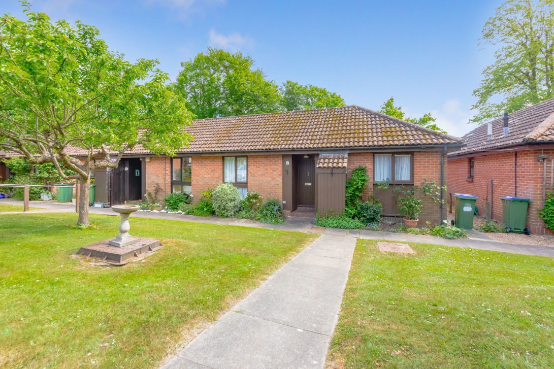 Photo of 39 Winterbourne Lodge, Warren Drive, Lewes