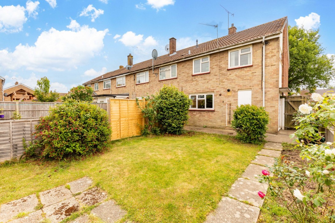 Photo of 76 Shipley Road, Crawley