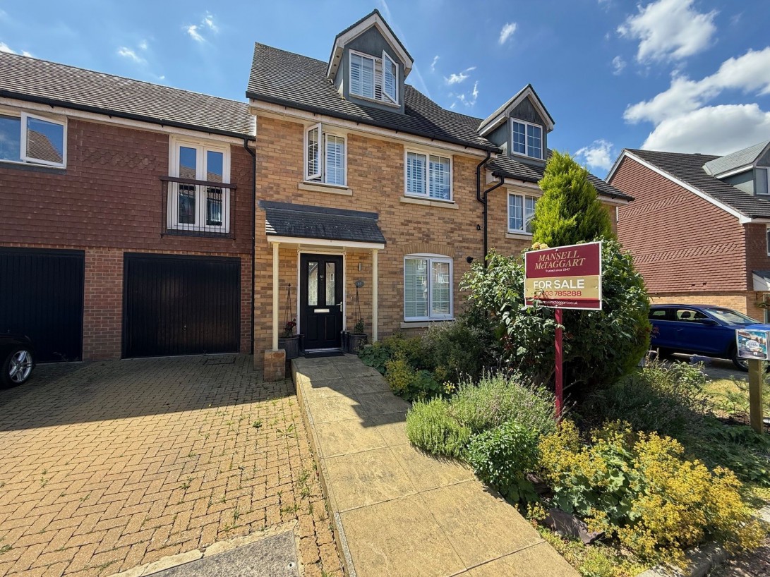 Photo of 57 The Alders, Billingshurst