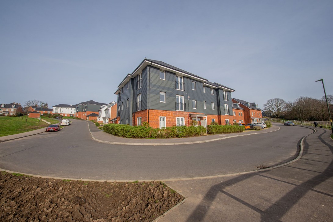 Photo of 105 Virginia Drive, Haywards Heath