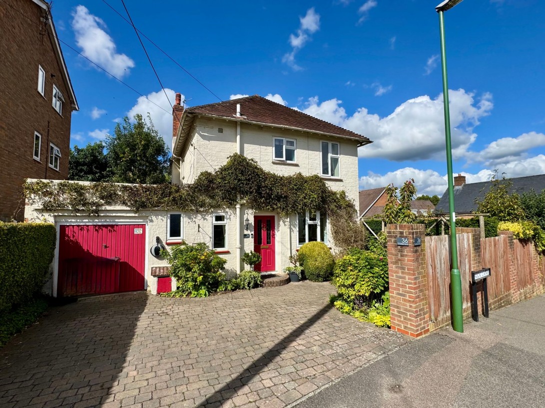 Photo of 36 Chatfield Road, Haywards Heath