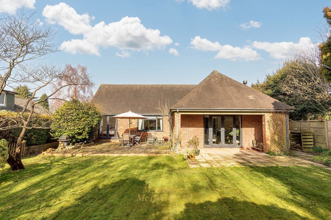 Photo of 4 Ridgeway, East Grinstead