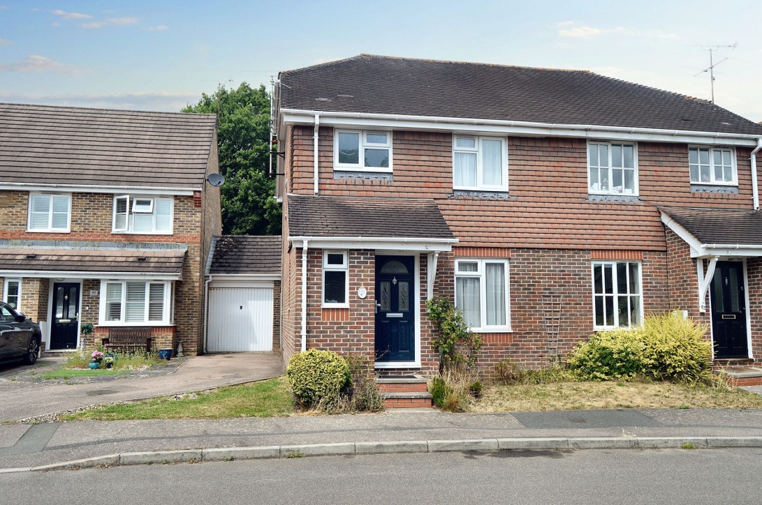 Photo of 62 Coulstock Road, Burgess Hill