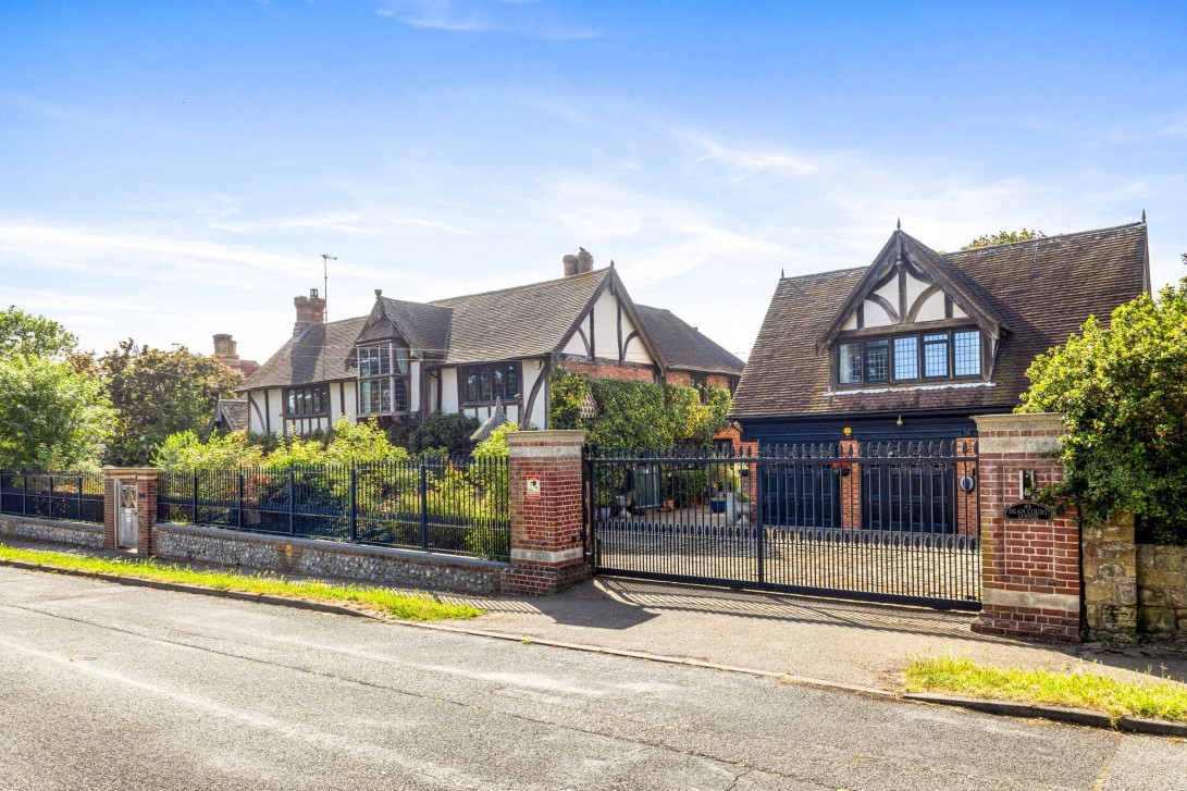 Photo of 41 Dean Court Road, Brighton