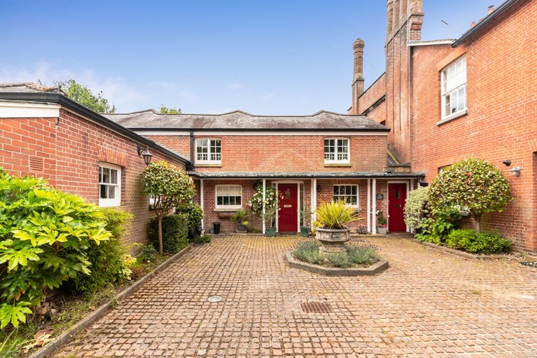 Photo of 14 Buckswood Grange Rocks Road, Uckfield