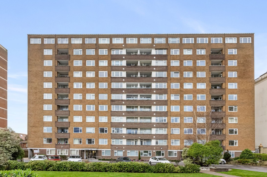 Photo of 64 Coombe Lea Grand Avenue, Hove