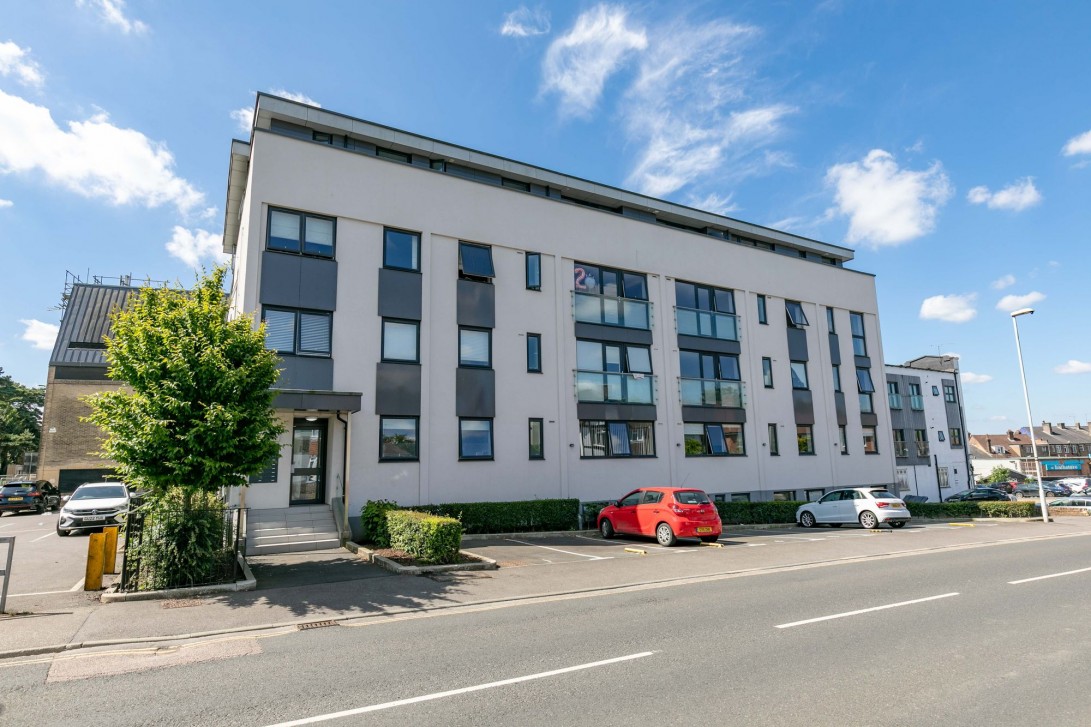 Photo of 3 Elizabeth House, East Grinstead