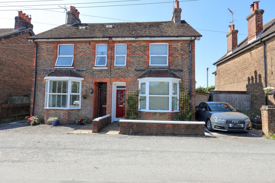Photo of 2 Nye Road, Burgess Hill