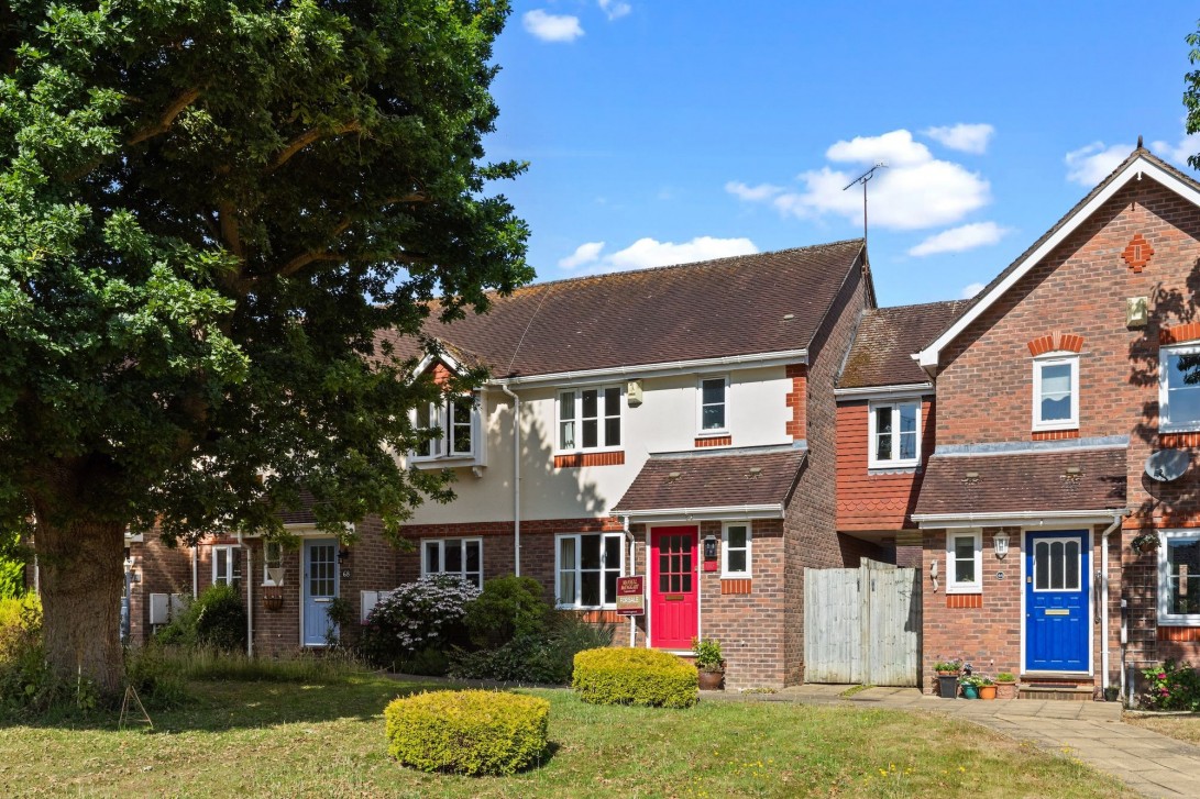 Photo of 66 Tanbridge Park, Horsham