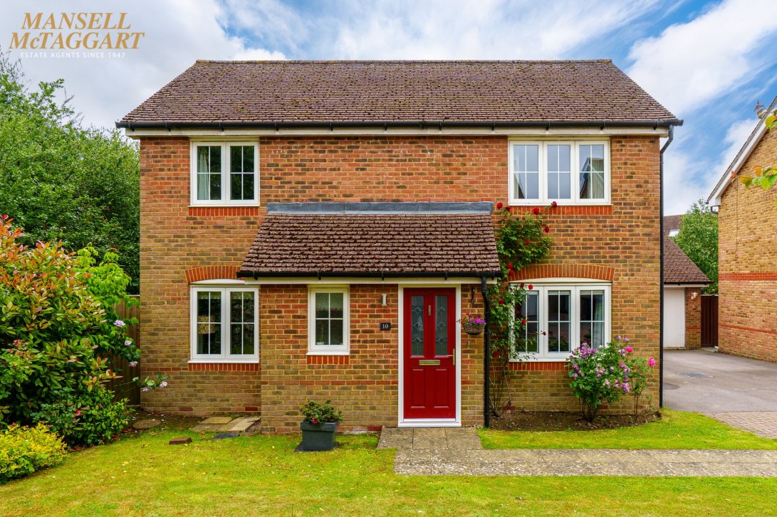 Photo of 10 Badger Close, Hassocks