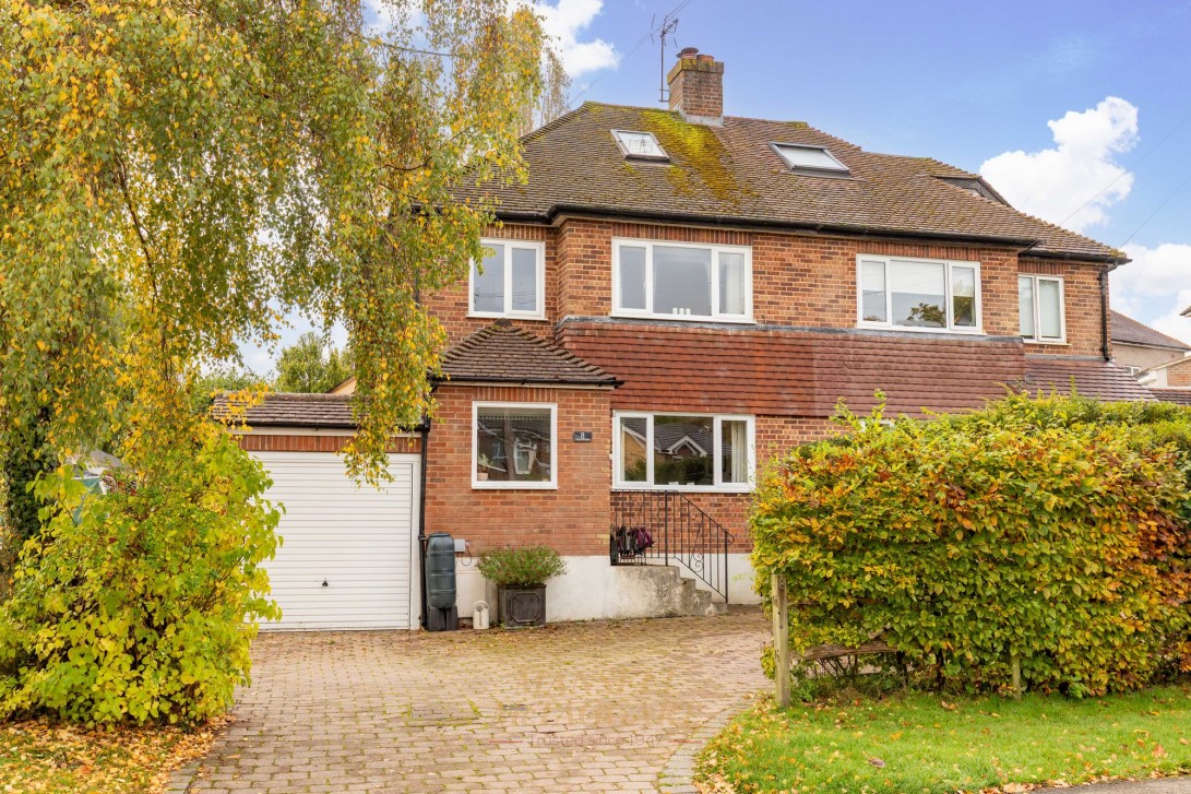 Photo of 8 Woods Hill Lane, East Grinstead