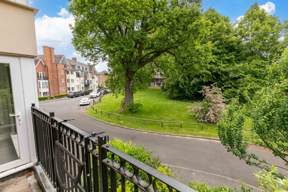 Photo of 101 Stone Court, Crawley