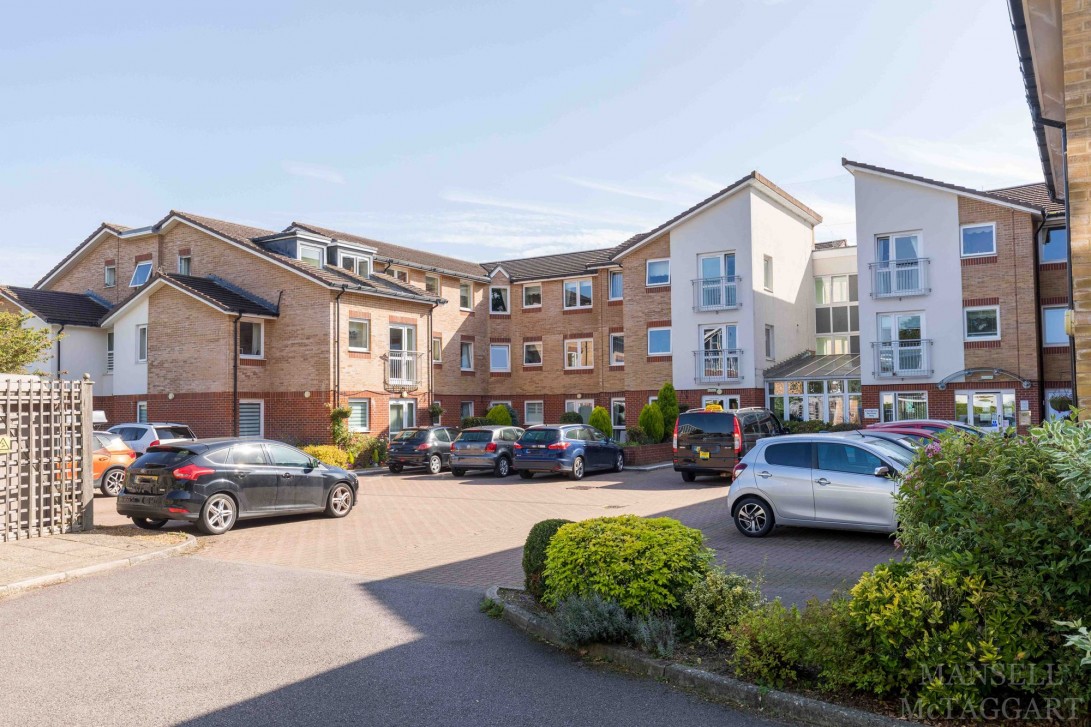 Photo of 40 Millfield Court, Crawley