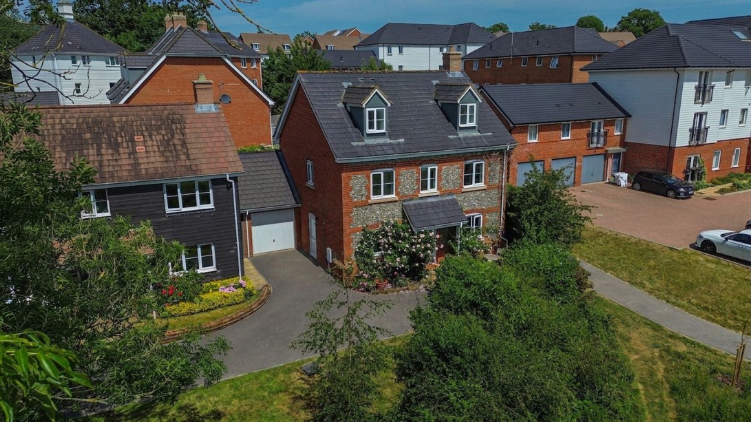 Photo of 41 Cedar Avenue, Haywards Heath