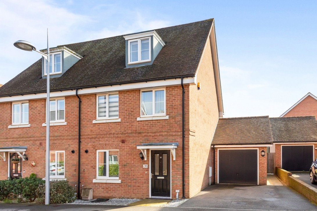 Photo of 14 Tributary Lane, Horsham