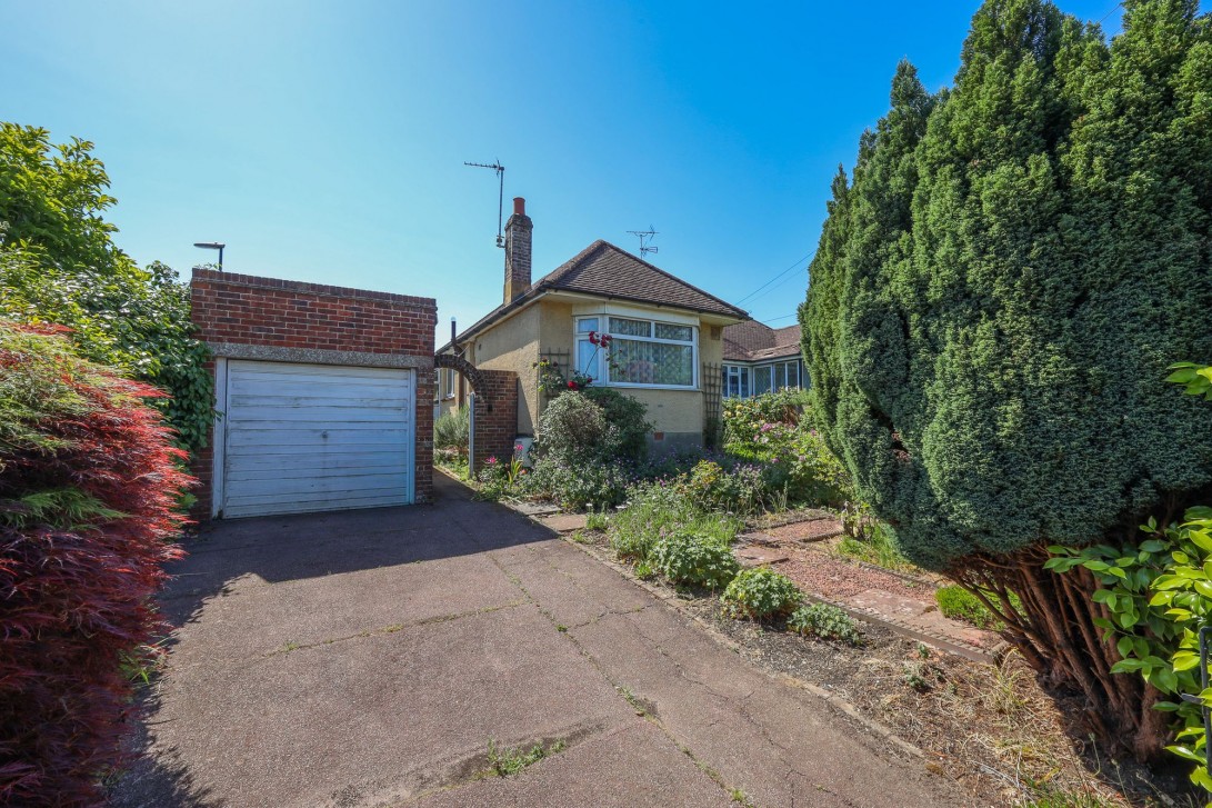 Photo of 133 Leylands Road, Burgess Hill