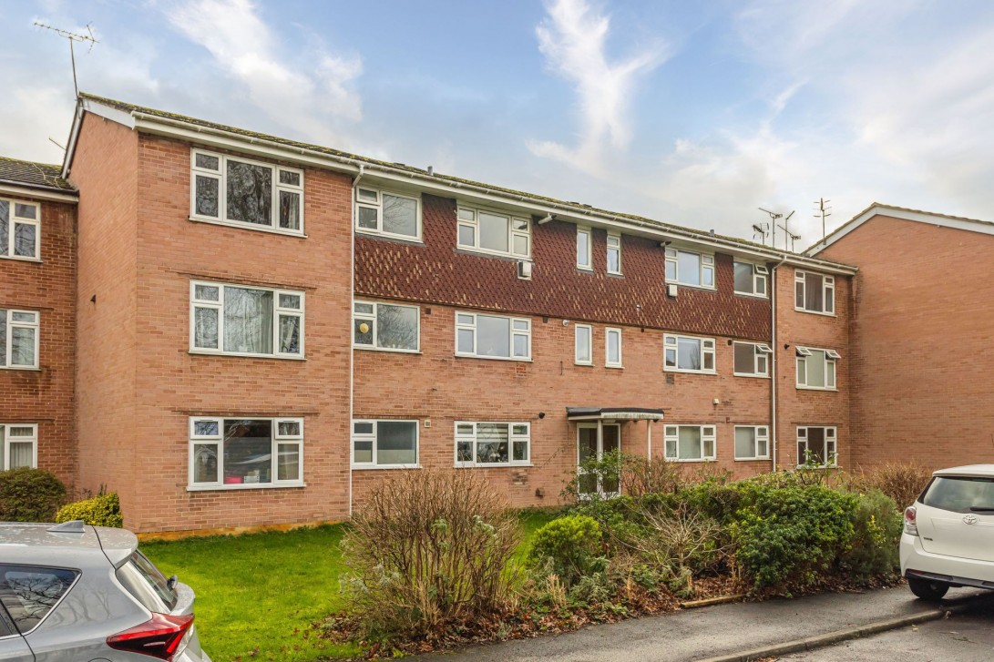 Photo of 23 Le May Close, Horley