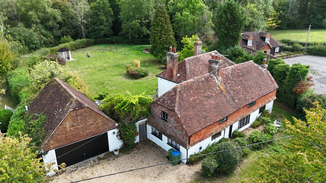 Photo of Old House, Tismans Common, Rudgwick