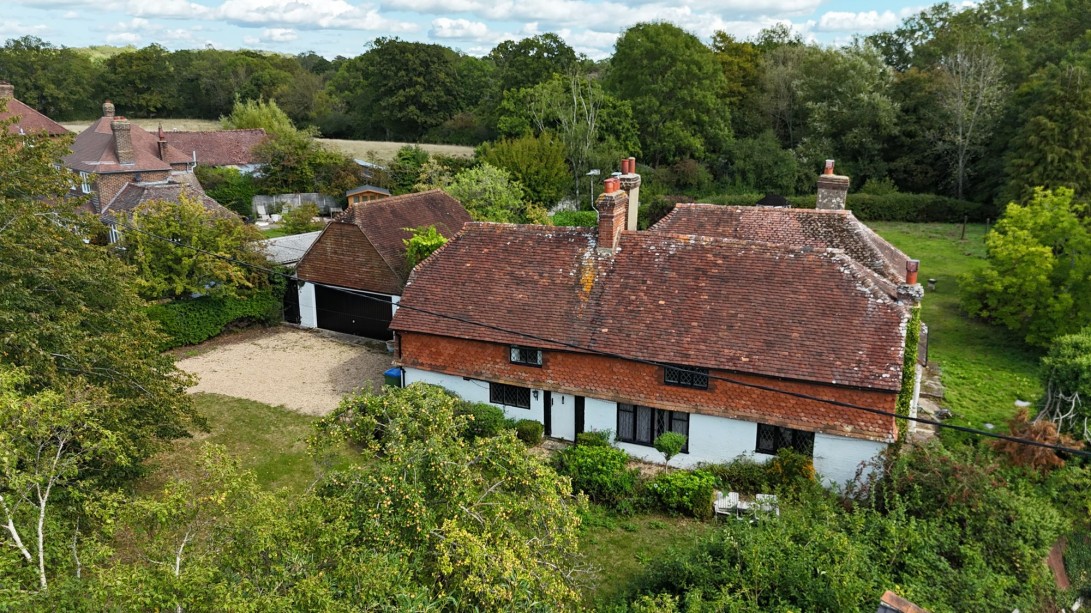 Photo of Old House, Tismans Common, Rudgwick