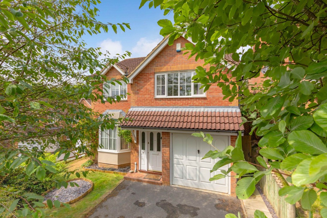 Photo of 14 Welland Close, Crowborough