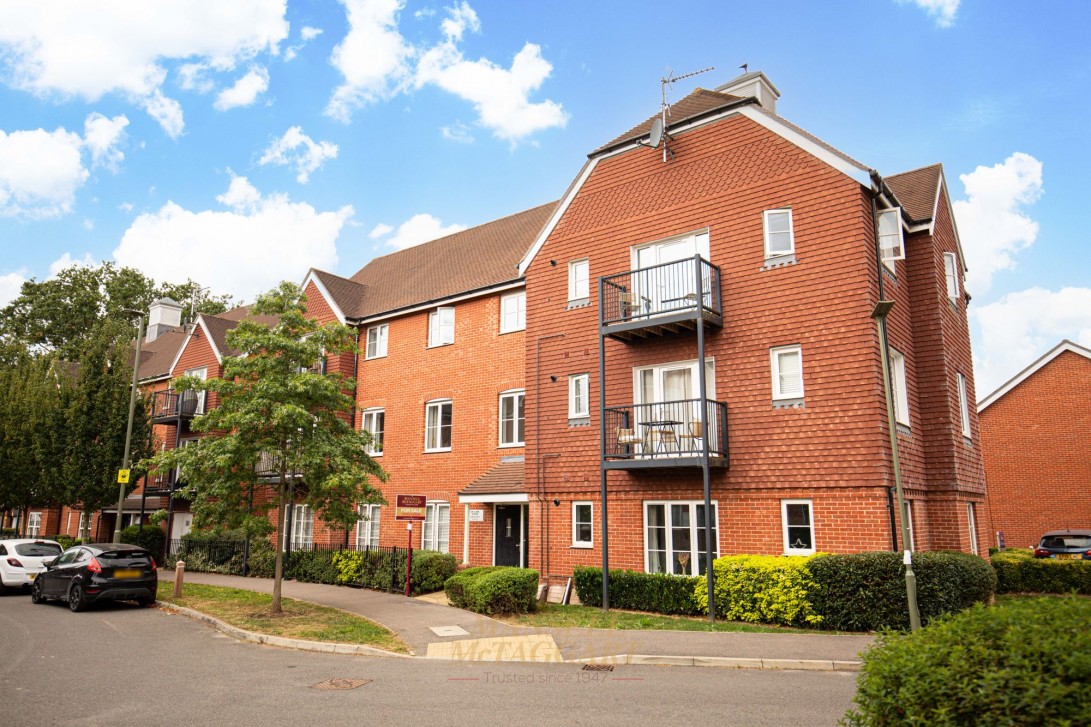 Photo of Flat 1, Horley