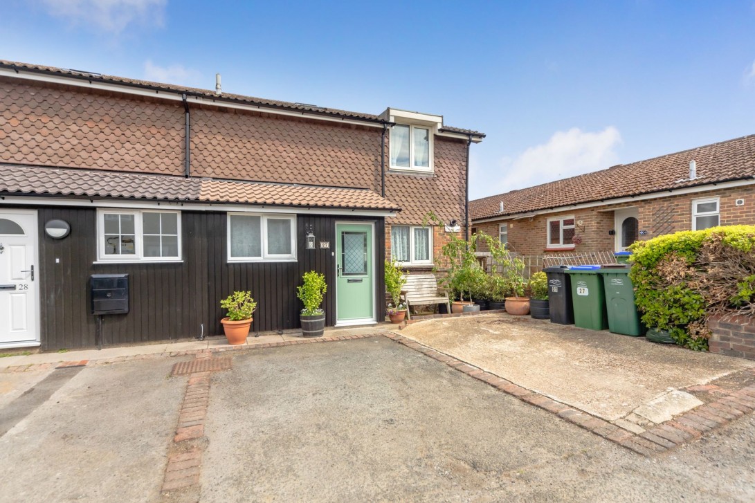 Photo of 27 Harvard Close, Lewes
