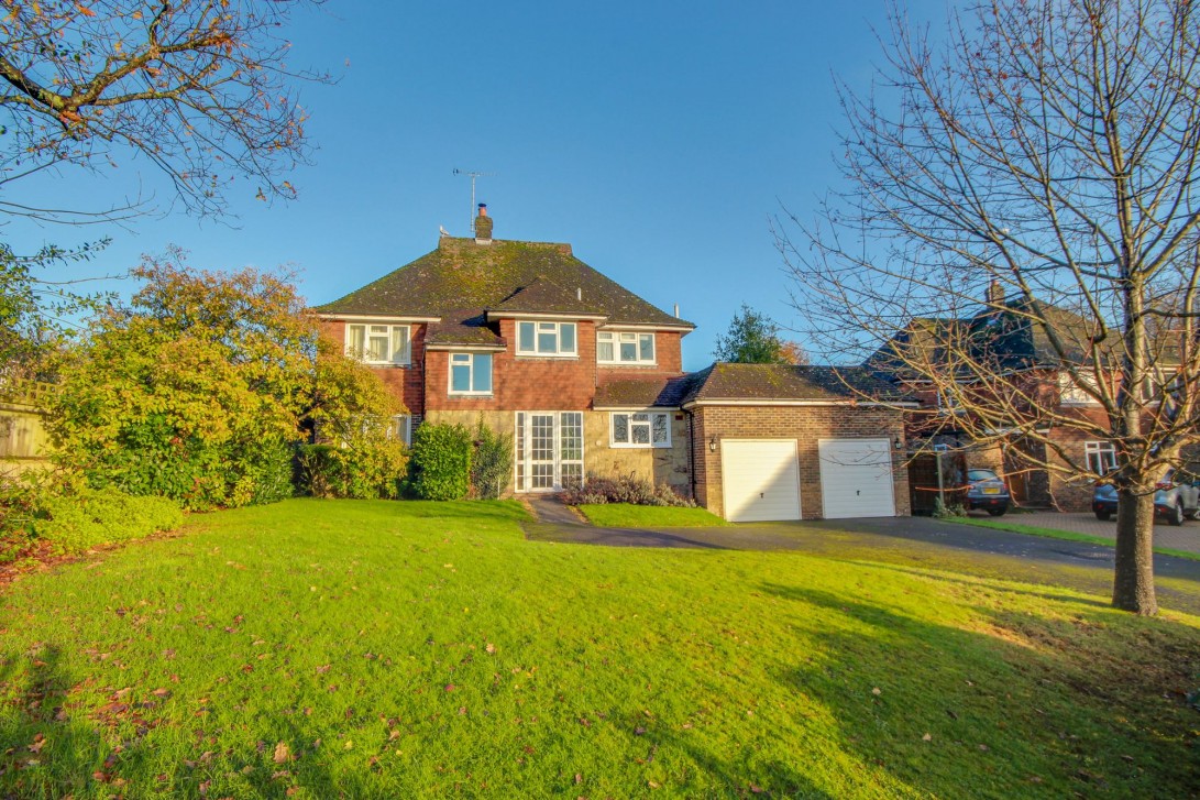 Photo of 3 Hillside Walk, Haywards Heath