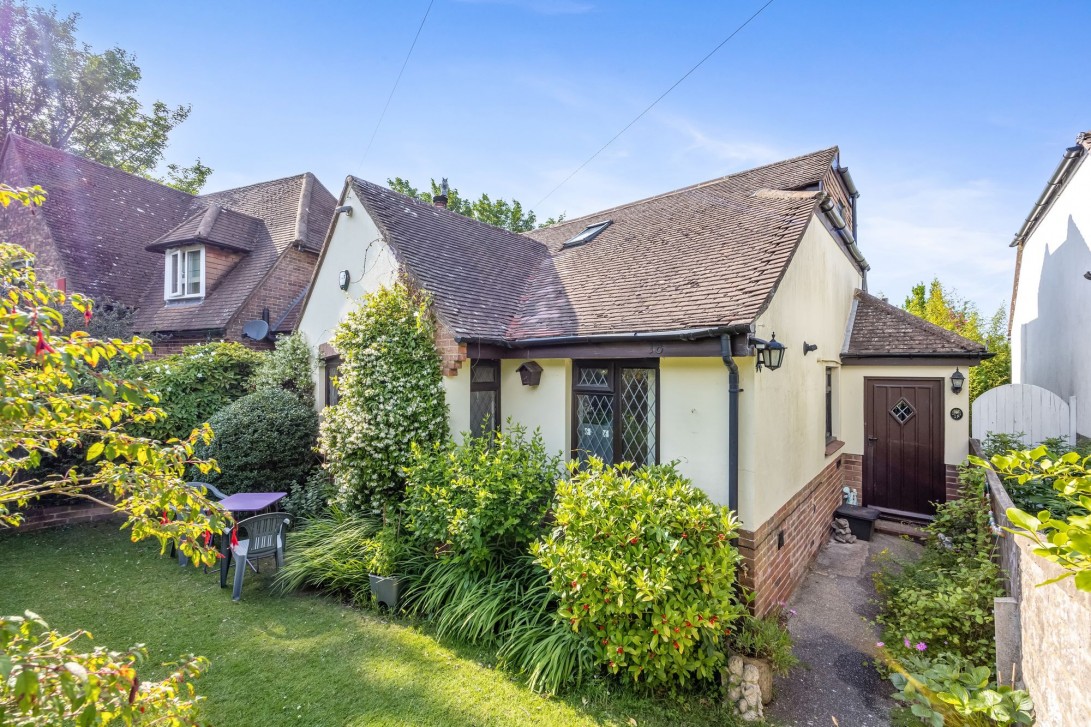 Photo of 18 Woodland Way, Brighton