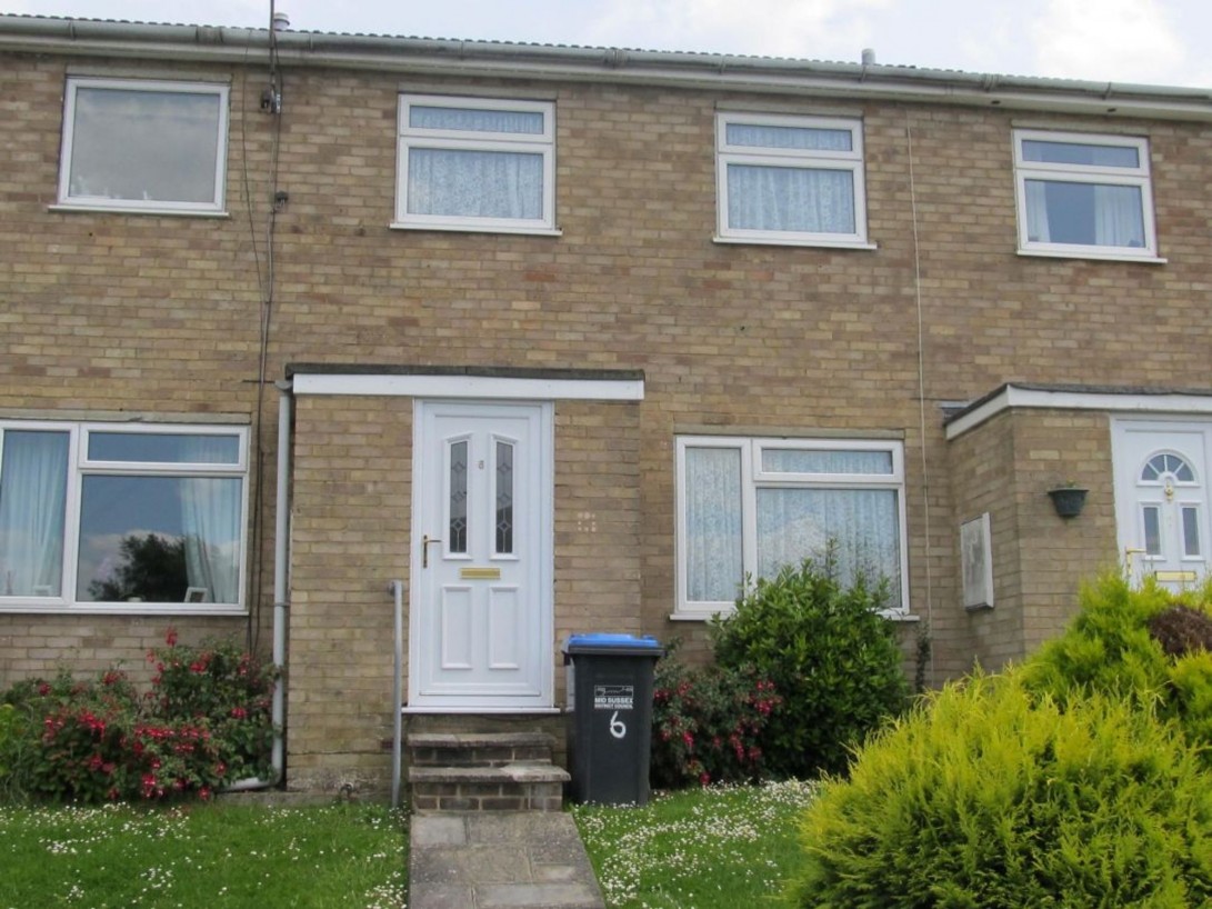 Photo of 6 Turners Way, Burgess Hill