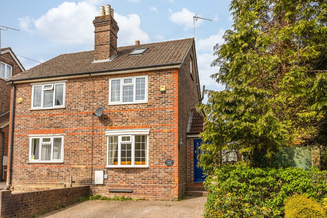 Photo of 103 Maypole Road, East Grinstead