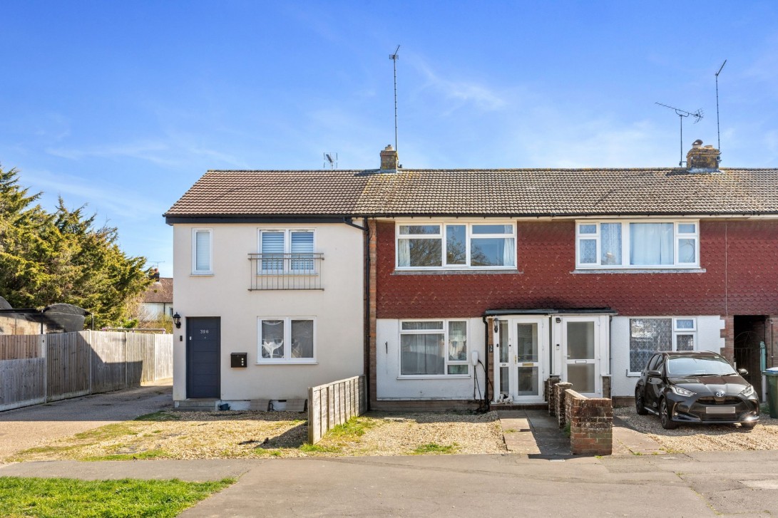 Photo of 39 School Road, Steyning