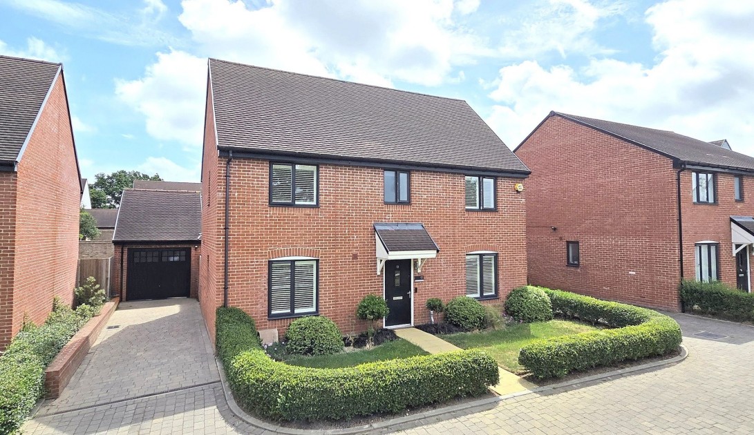 Photo of 19 Tansy Place, Haywards Heath