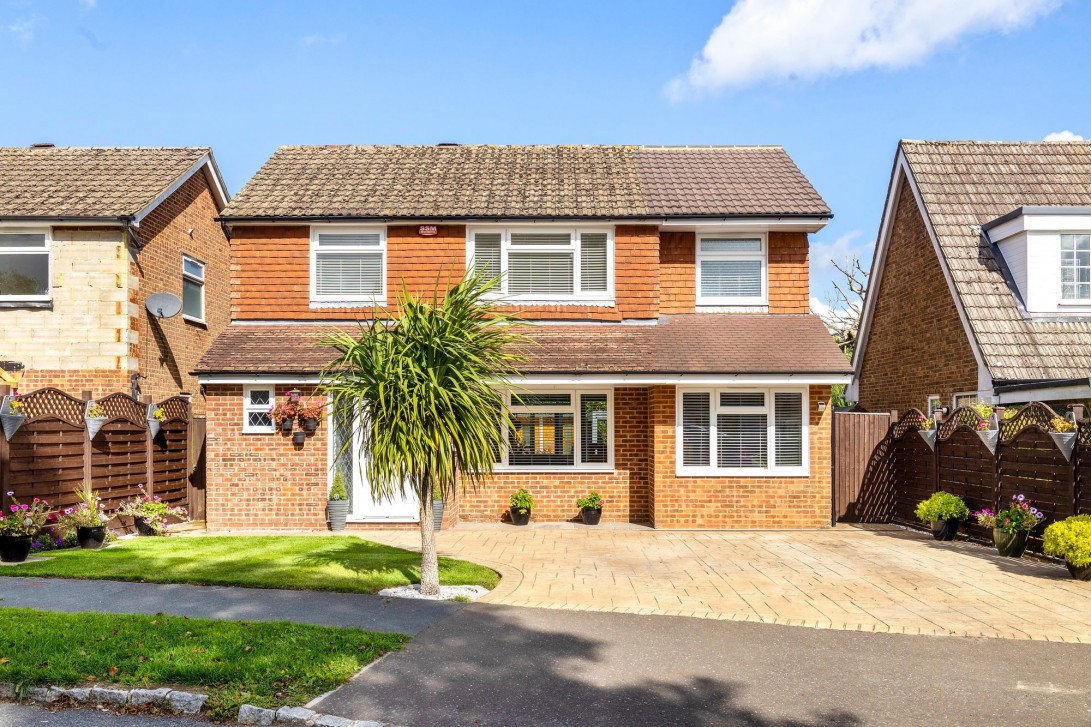 Photo of Zennor Hophurst Drive, Crawley