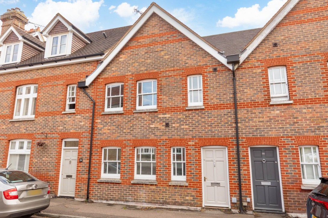 Photo of 52 Portland Road, East Grinstead