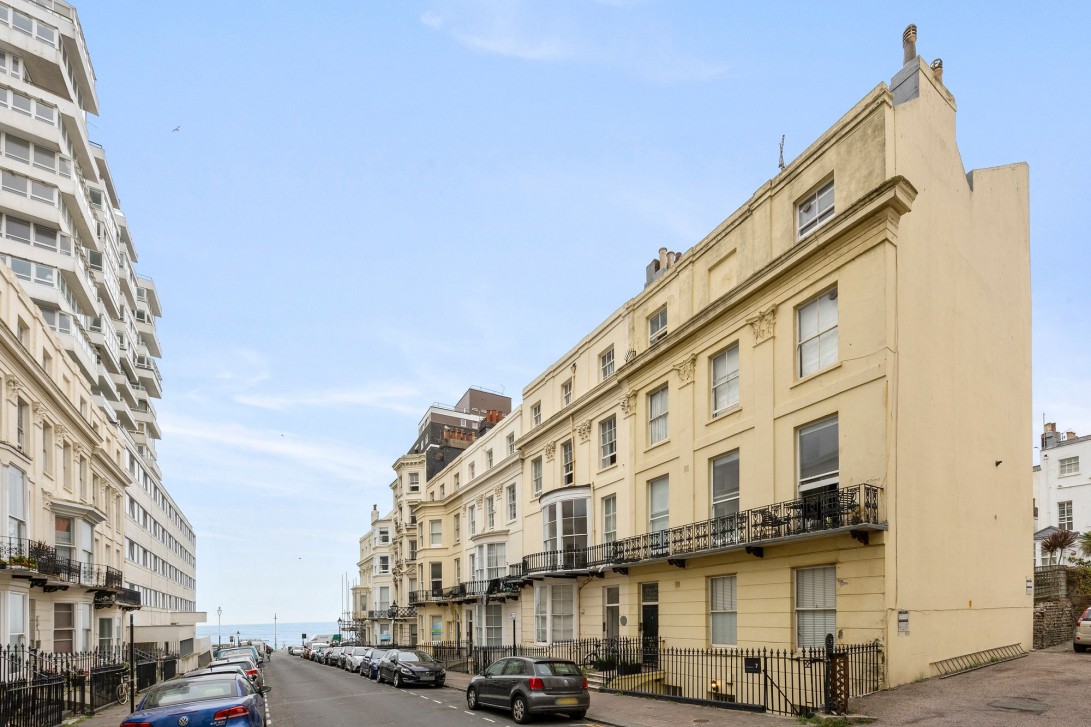 Photo of Basement Flat, Brighton