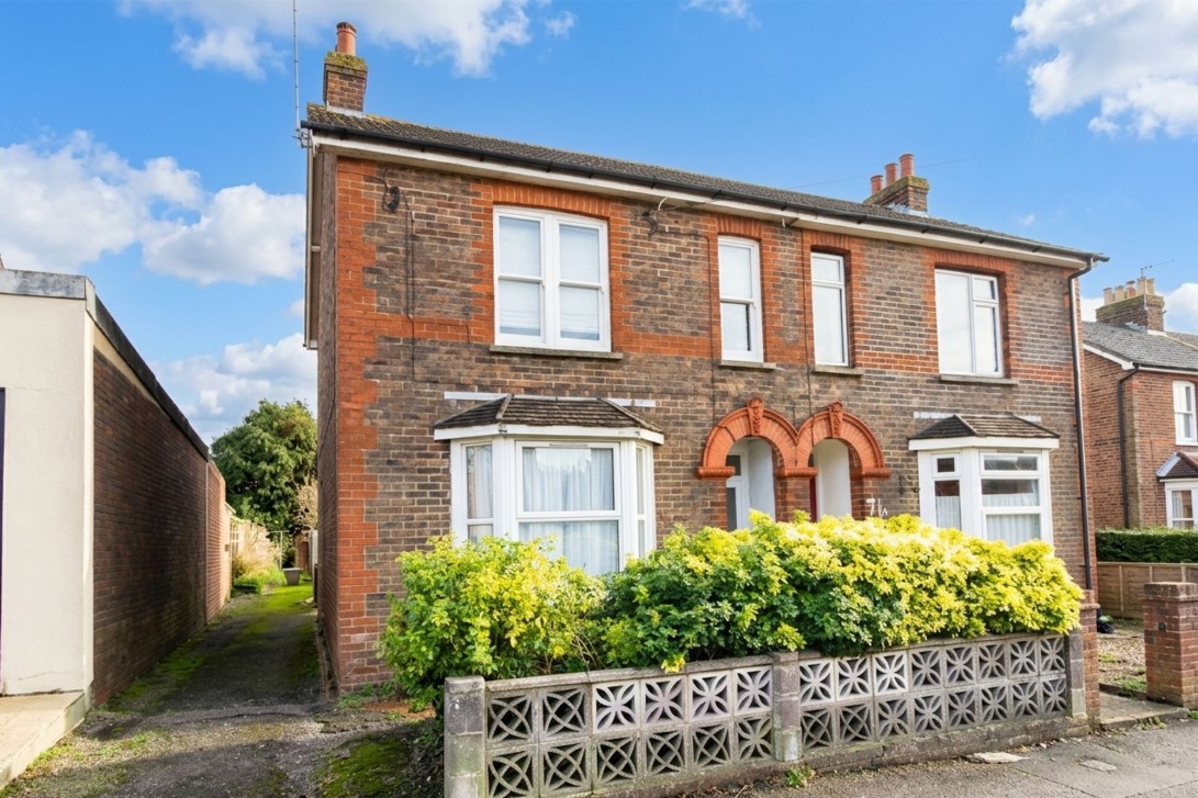Photo of 69a Sussex Road, Haywards Heath