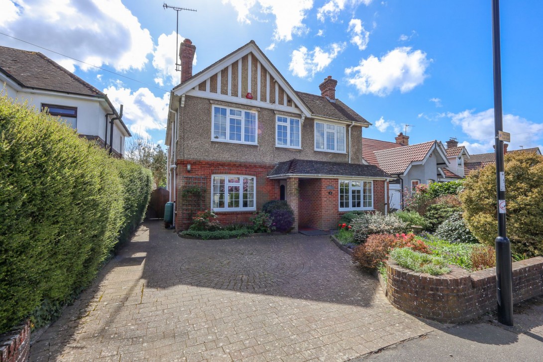 Photo of 40 Crescent Road, Burgess Hill