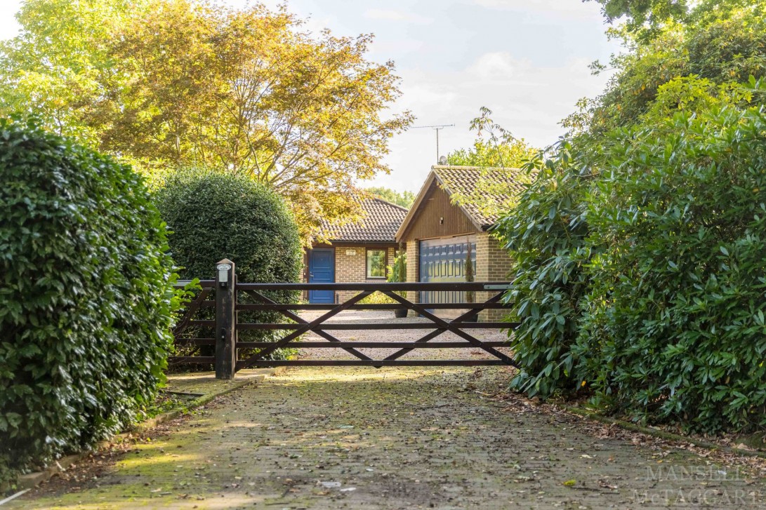 Photo of Seasons, Domewood, Domewood, Crawley