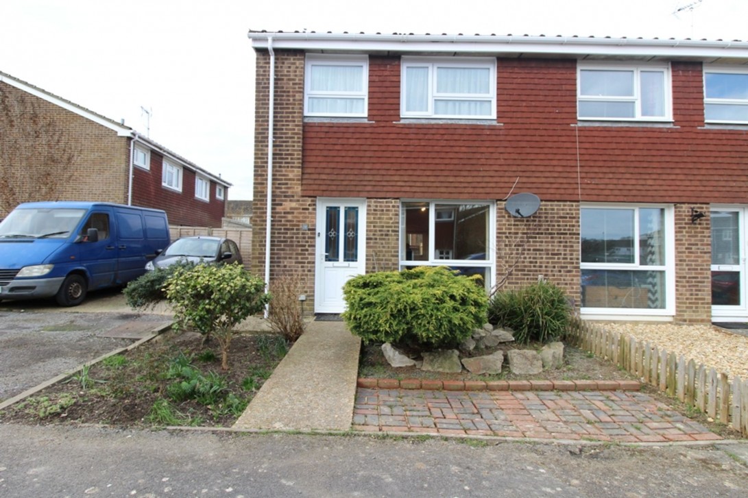 Photo of 28 The Hawthorns, Burgess Hill