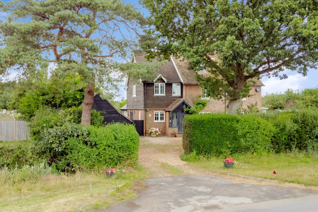 Photo of 1 Chapel Cottages The Broyle, Lewes