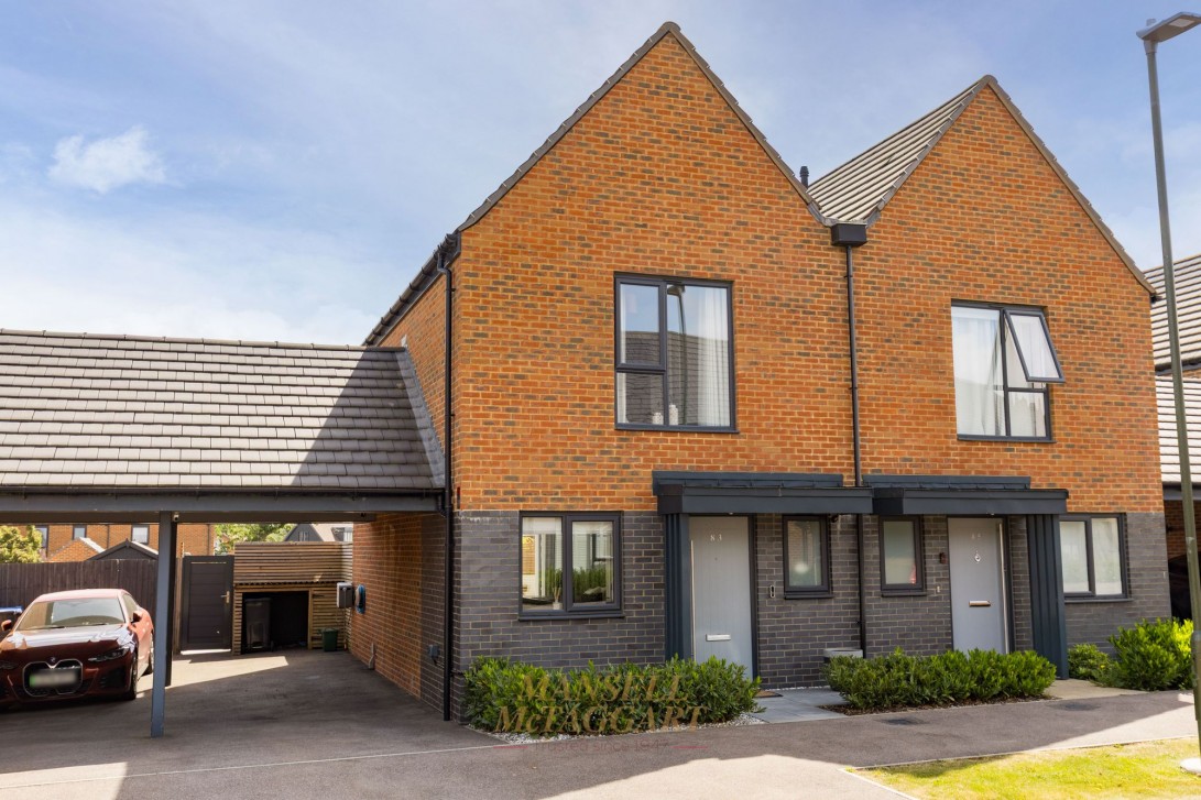 Photo of 83 Bellevue Farm Road, Crawley