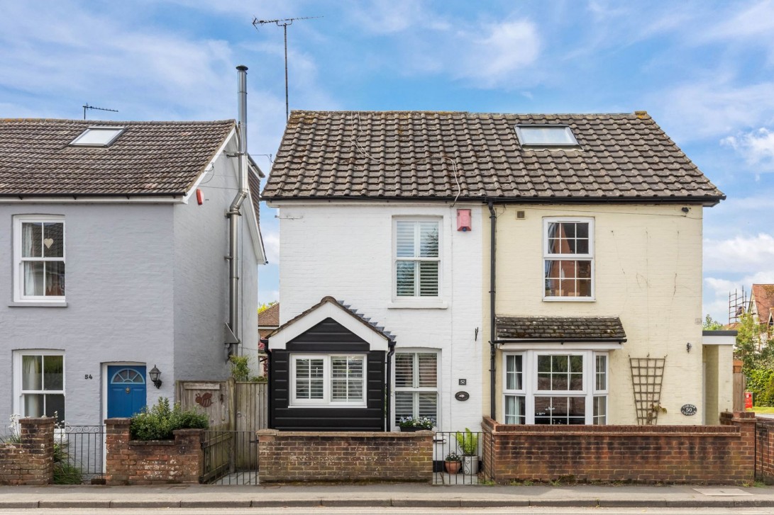 Photo of 52 St. Leonards Road, Horsham
