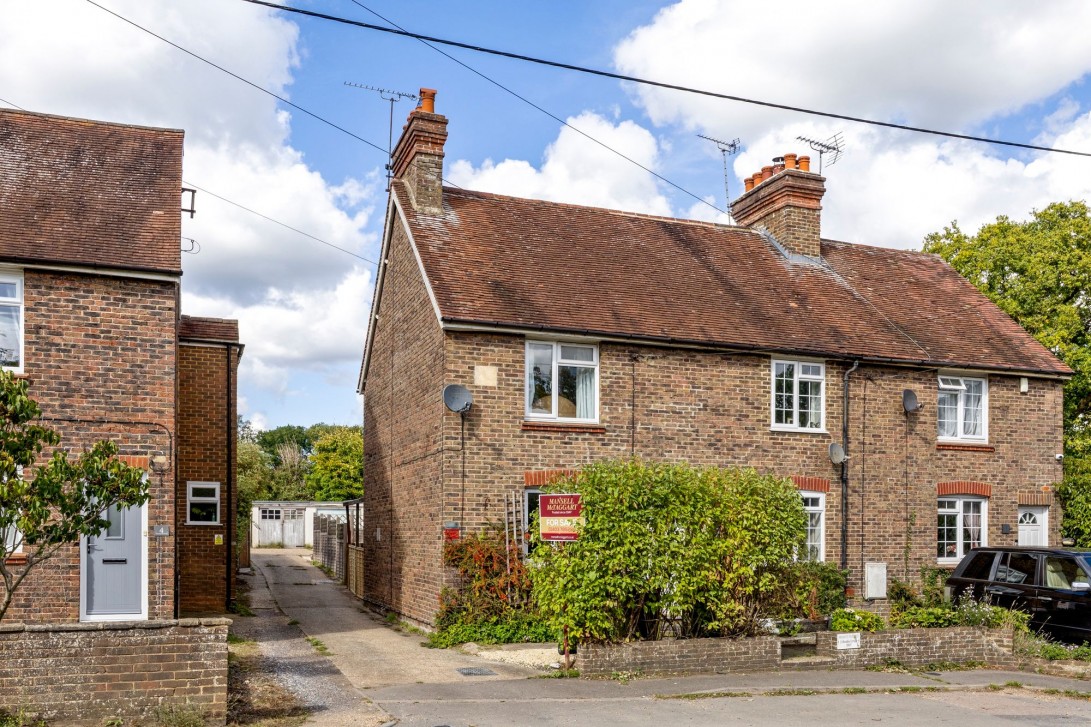 Photo of 3 Woodlea Cottages Guildford Road, Horsham