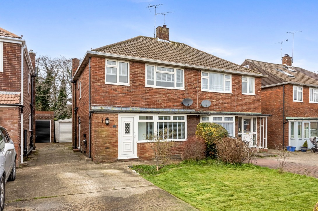 Photo of 21 Priory Road, Hassocks